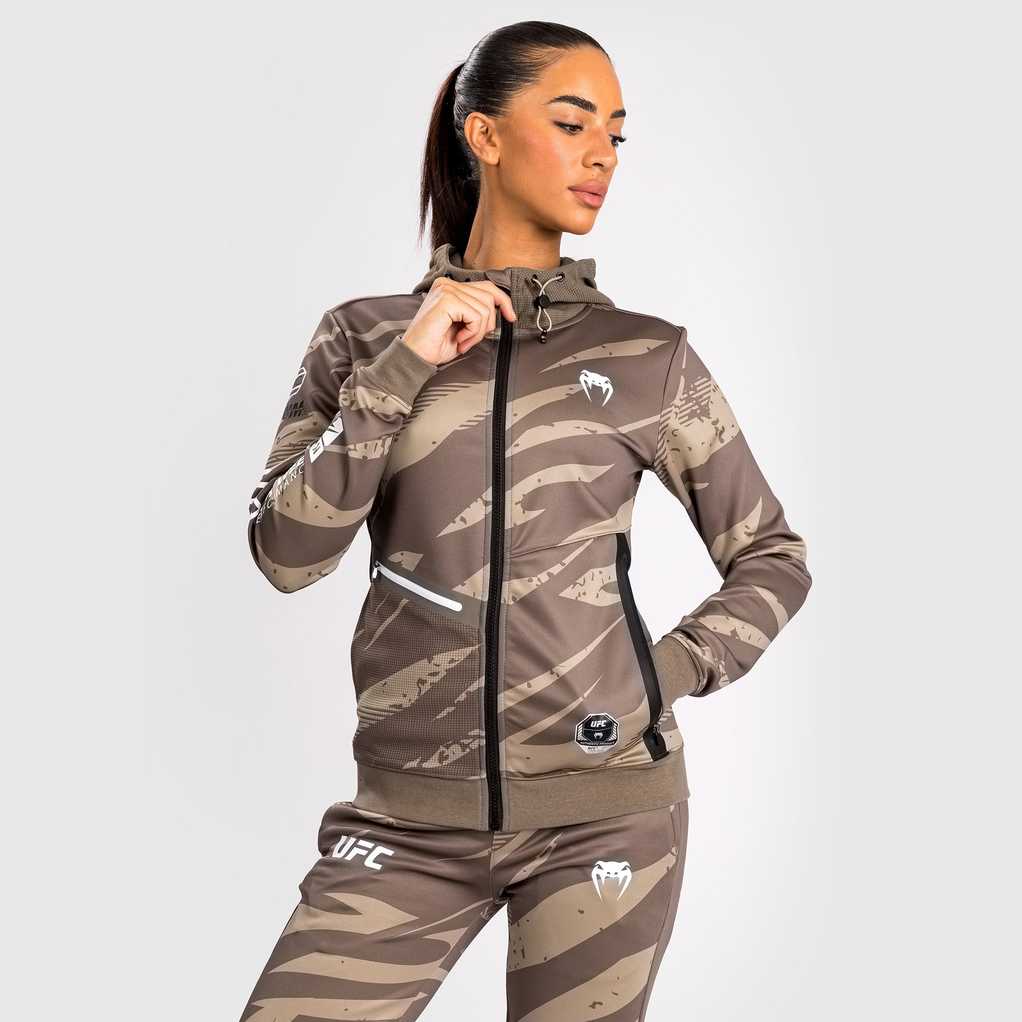 Veste À Capuche Zippé pour Femmes UFC Adrenaline by Venum Fight Week - Desert Camo