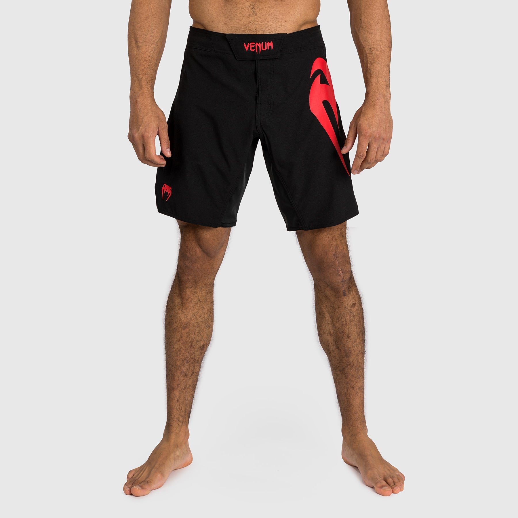 Shorts de combat Venum Light 5.0 - Noir/Rouge
