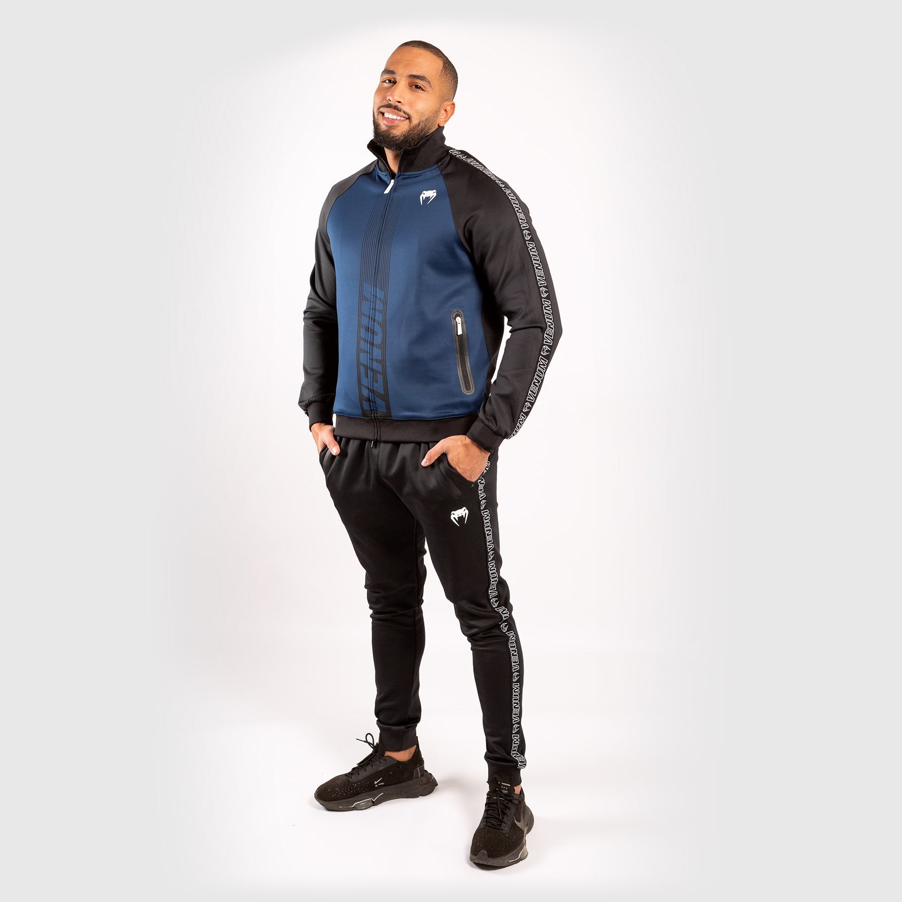 Veste Venum Club 212 – Bleu marine/Noir